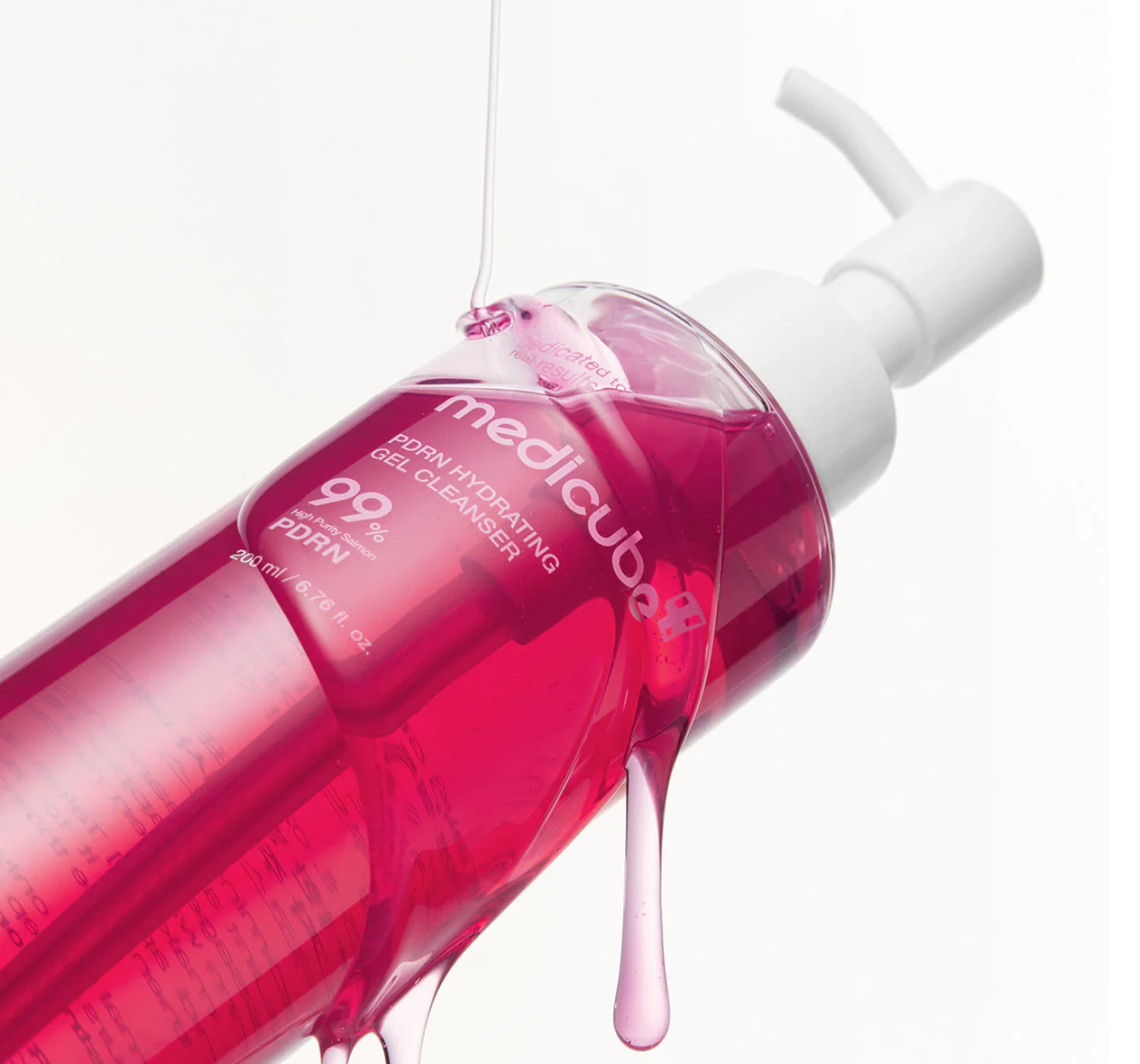 PDRN Hydrating Pink Gel Cleanser  - Medicube